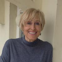 Paula W