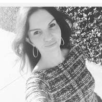 Glaucia Adriana R