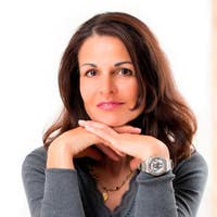 Carine B