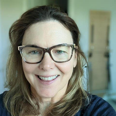  Susan R