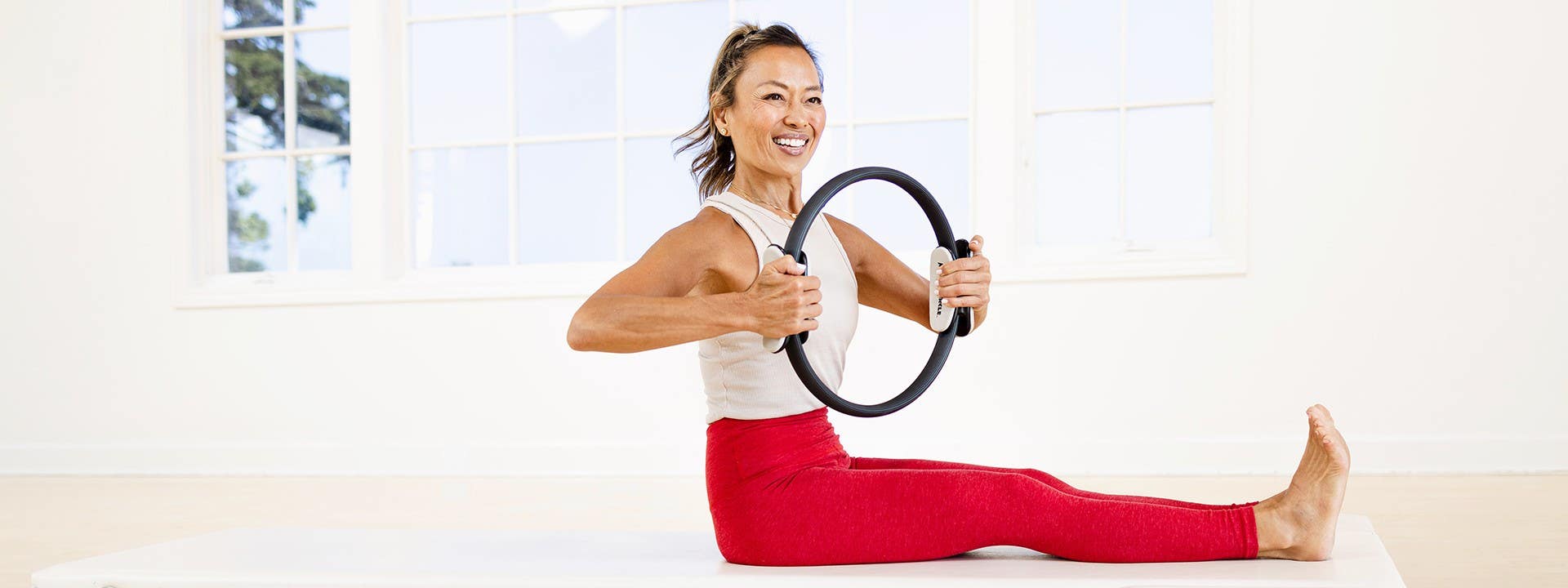 Pilates magic circle online arm exercises