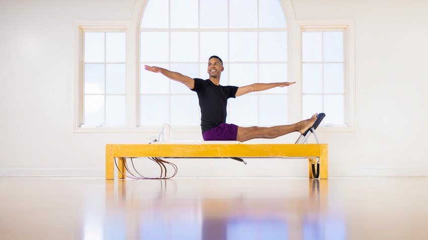 Pilates Reformer Exercise: Knee Stretches